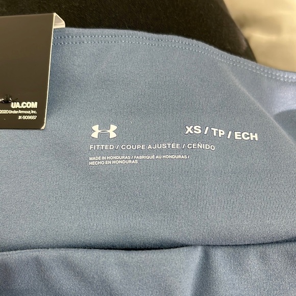 Under Armour High Rise Legging Women's XS Fitted Full Length Media Pockets New - Picture 3 of 13